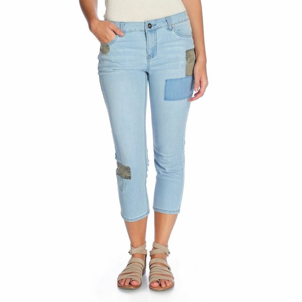 Indigo Thread Co Light Blue Denim Crop Jeans, Patches, Size 12, 100% Cotton